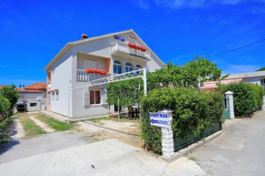  Guest House Barba  Бибинье